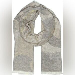 Gap Grey Camo Scarf